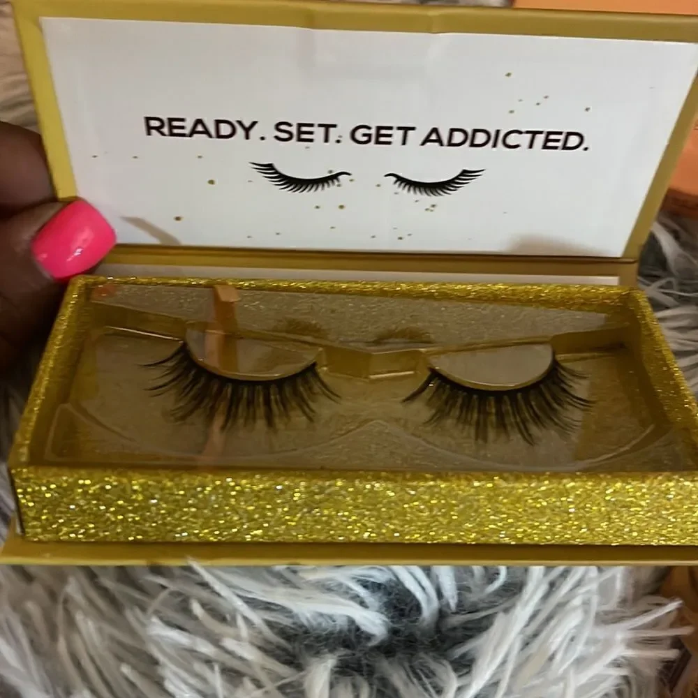 5x beauty lashes palette sponges & lipgloss:lipstick